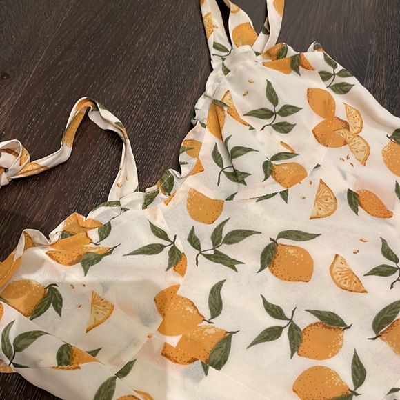 Lemon Reformation Dress - Size 0 - Picture 4 of 8